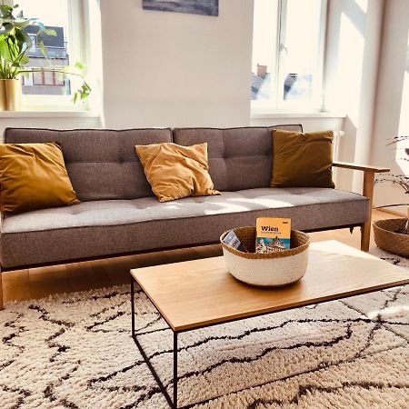 Helle 4 Zimmer Familien-Wohnung Mit Balkon! Schloss Schonbrunn In Gehdistanz Viyana Dış mekan fotoğraf