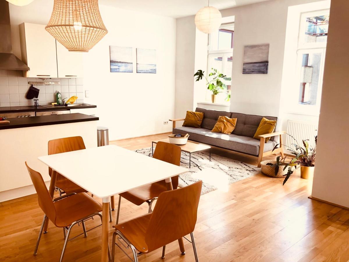 Helle 4 Zimmer Familien-Wohnung Mit Balkon! Schloss Schonbrunn In Gehdistanz Viyana Dış mekan fotoğraf