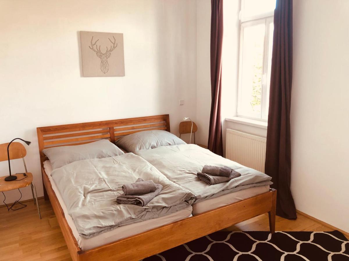 Helle 4 Zimmer Familien-Wohnung Mit Balkon! Schloss Schonbrunn In Gehdistanz Viyana Dış mekan fotoğraf