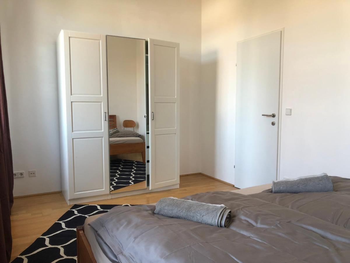 Helle 4 Zimmer Familien-Wohnung Mit Balkon! Schloss Schonbrunn In Gehdistanz Viyana Dış mekan fotoğraf