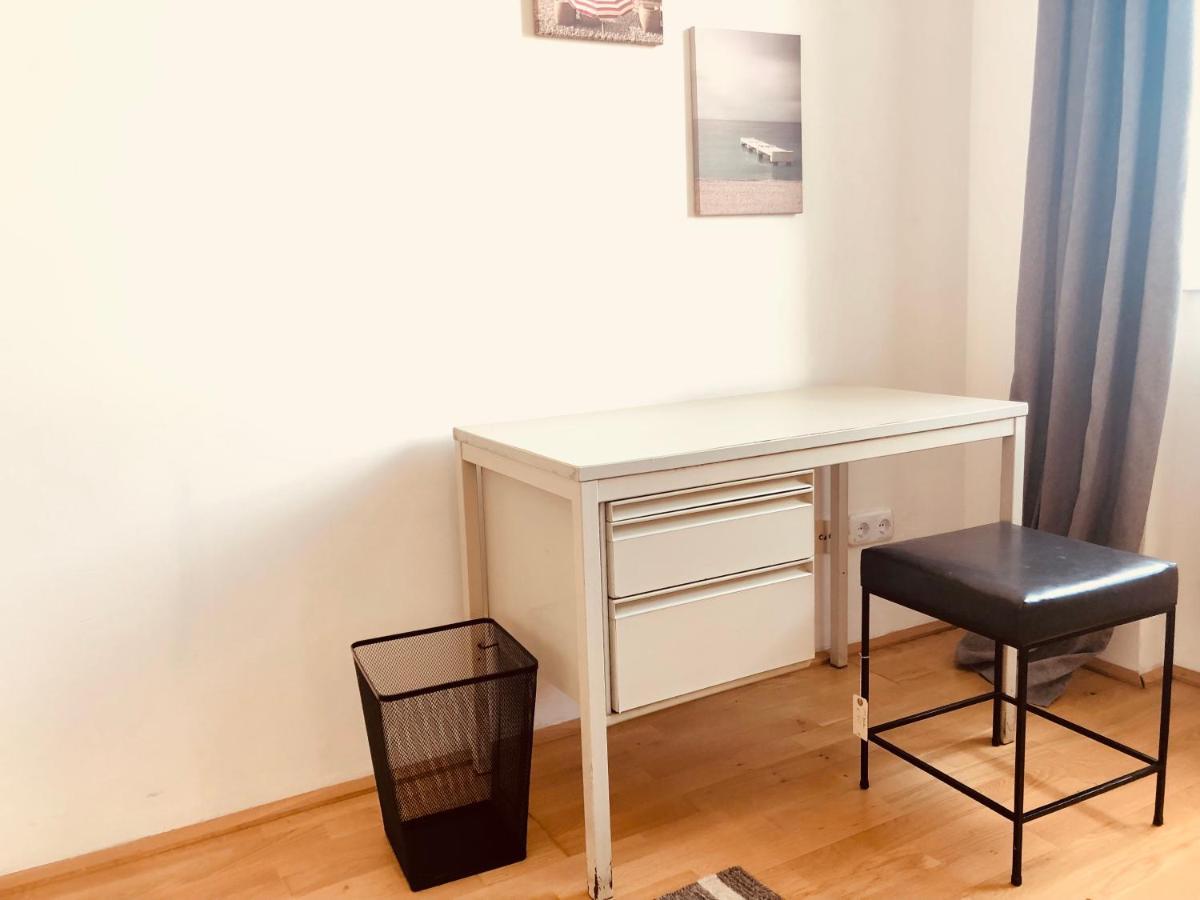 Helle 4 Zimmer Familien-Wohnung Mit Balkon! Schloss Schonbrunn In Gehdistanz Viyana Dış mekan fotoğraf