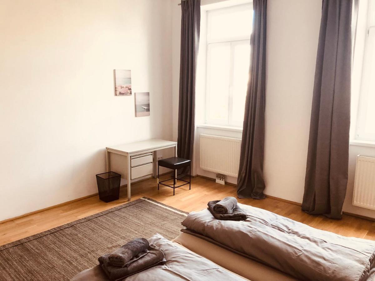 Helle 4 Zimmer Familien-Wohnung Mit Balkon! Schloss Schonbrunn In Gehdistanz Viyana Dış mekan fotoğraf