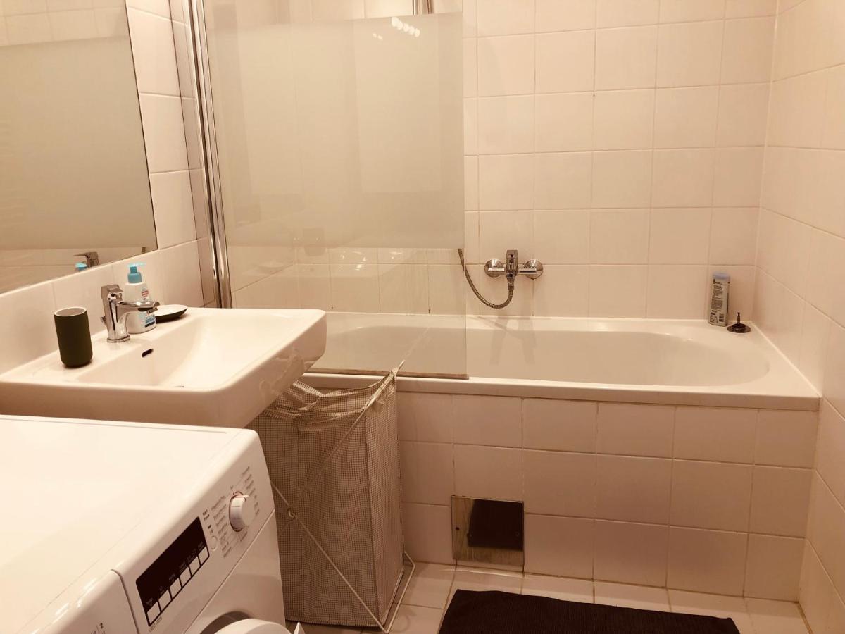 Helle 4 Zimmer Familien-Wohnung Mit Balkon! Schloss Schonbrunn In Gehdistanz Viyana Dış mekan fotoğraf