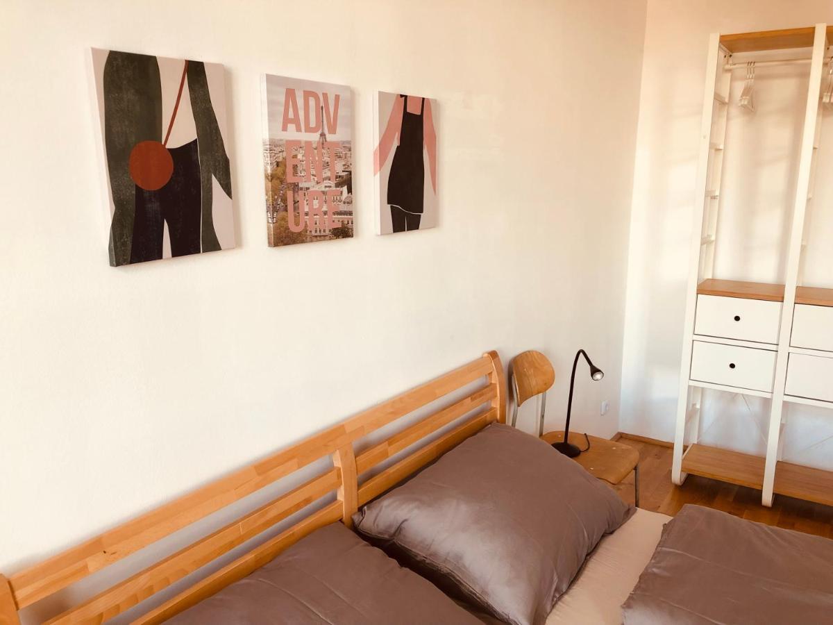 Helle 4 Zimmer Familien-Wohnung Mit Balkon! Schloss Schonbrunn In Gehdistanz Viyana Dış mekan fotoğraf